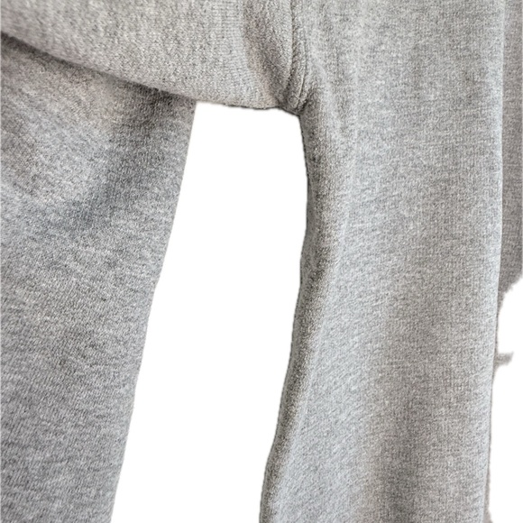 Disney Parks / Disneyland Resort Crewneck Sweater with Mickey Mouse Size M - Picture 4 of 5